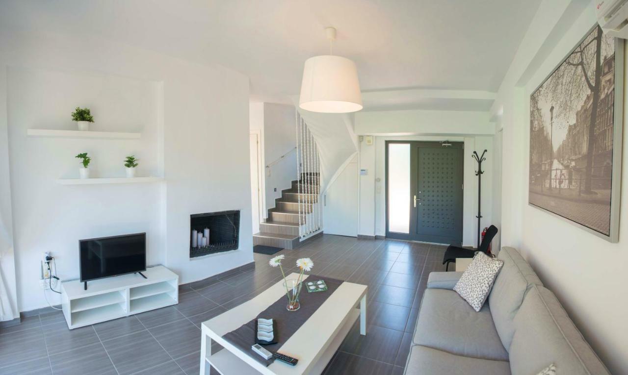 Irene Twin Condo Plataria Extérieur photo